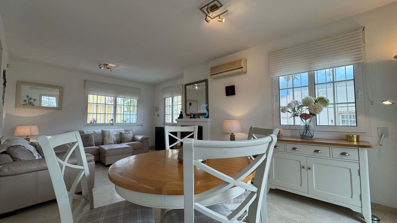 3 chambre Villa/Maison à vendre à Playa Flamenca avec piscine - 372 000 € (Ref: 8666704)