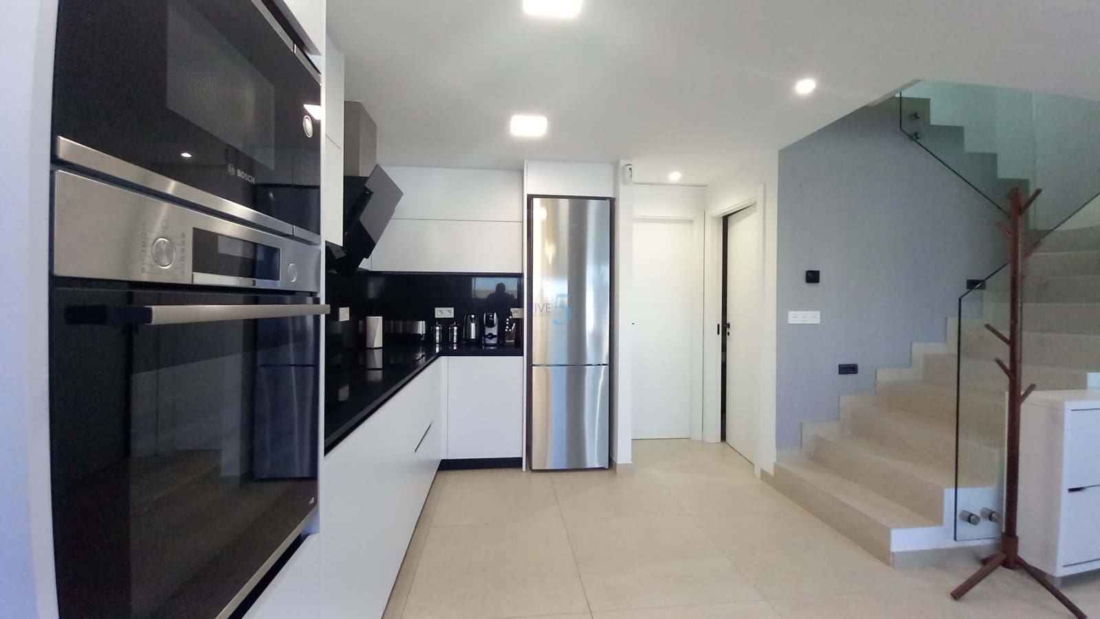 3 soverom Villa til salgs i El Raso med svømmebasseng garasje - € 450 000 (Ref: 8674864)