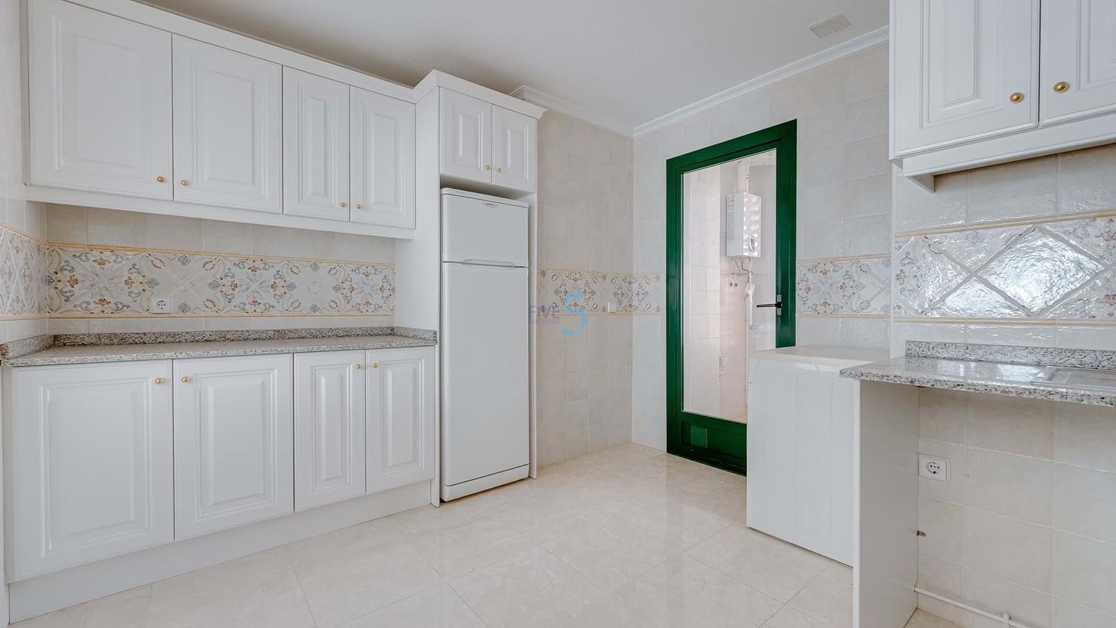 2 bedroom Apartment for sale in Campoamor with pool - € 219,400 (Ref: 8678613)