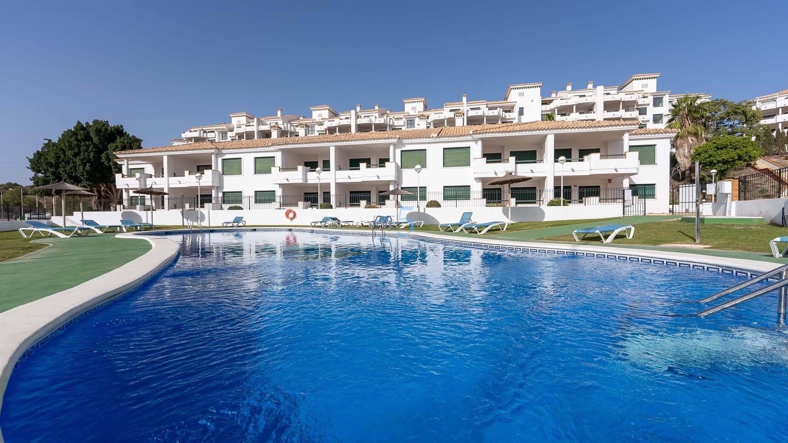 2 quarto Apartamento para venda em Campoamor com piscina - 212 350 € (Ref: 8678614)