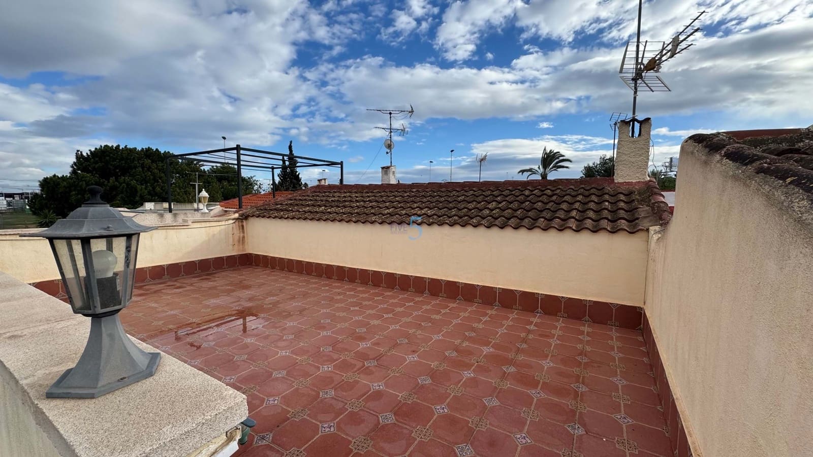 2 quarto Bungalow para venda em Torrevieja com garagem - 135 000 € (Ref: 8679225)