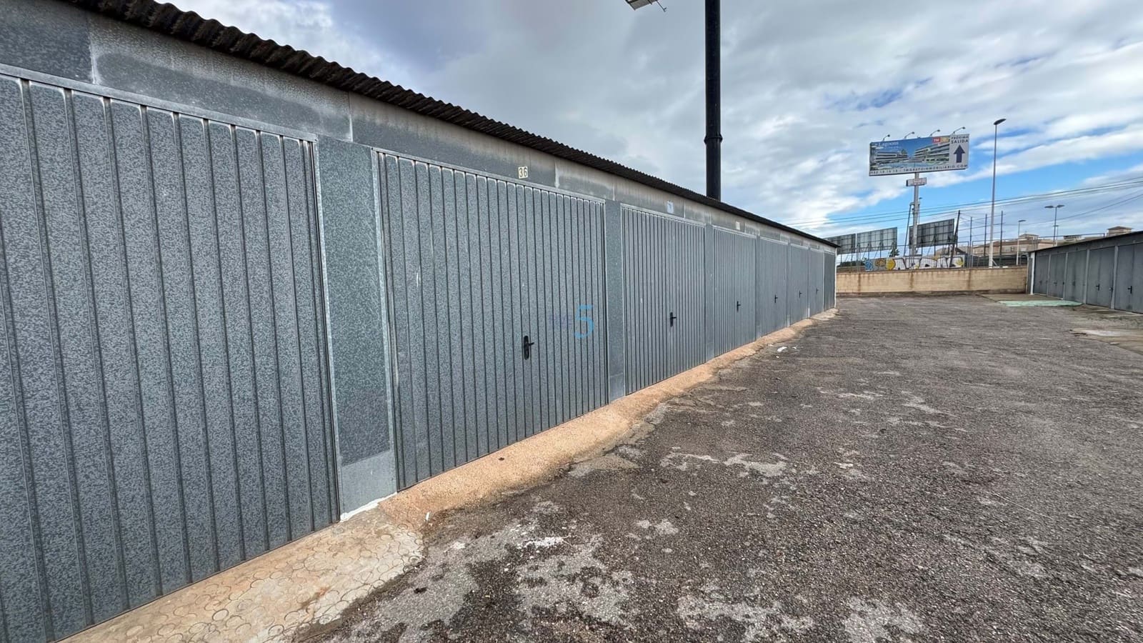 2 quarto Bungalow para venda em Torrevieja com garagem - 135 000 € (Ref: 8679225)