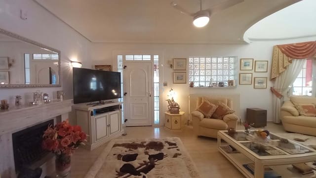 4 chambre Villa/Maison à vendre à Ciudad Quesada, Rojales avec piscine garage - 499 000 € (Ref: 8681731)