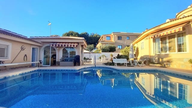 4 chambre Villa/Maison à vendre à Ciudad Quesada, Rojales avec piscine garage - 499 000 € (Ref: 8681731)