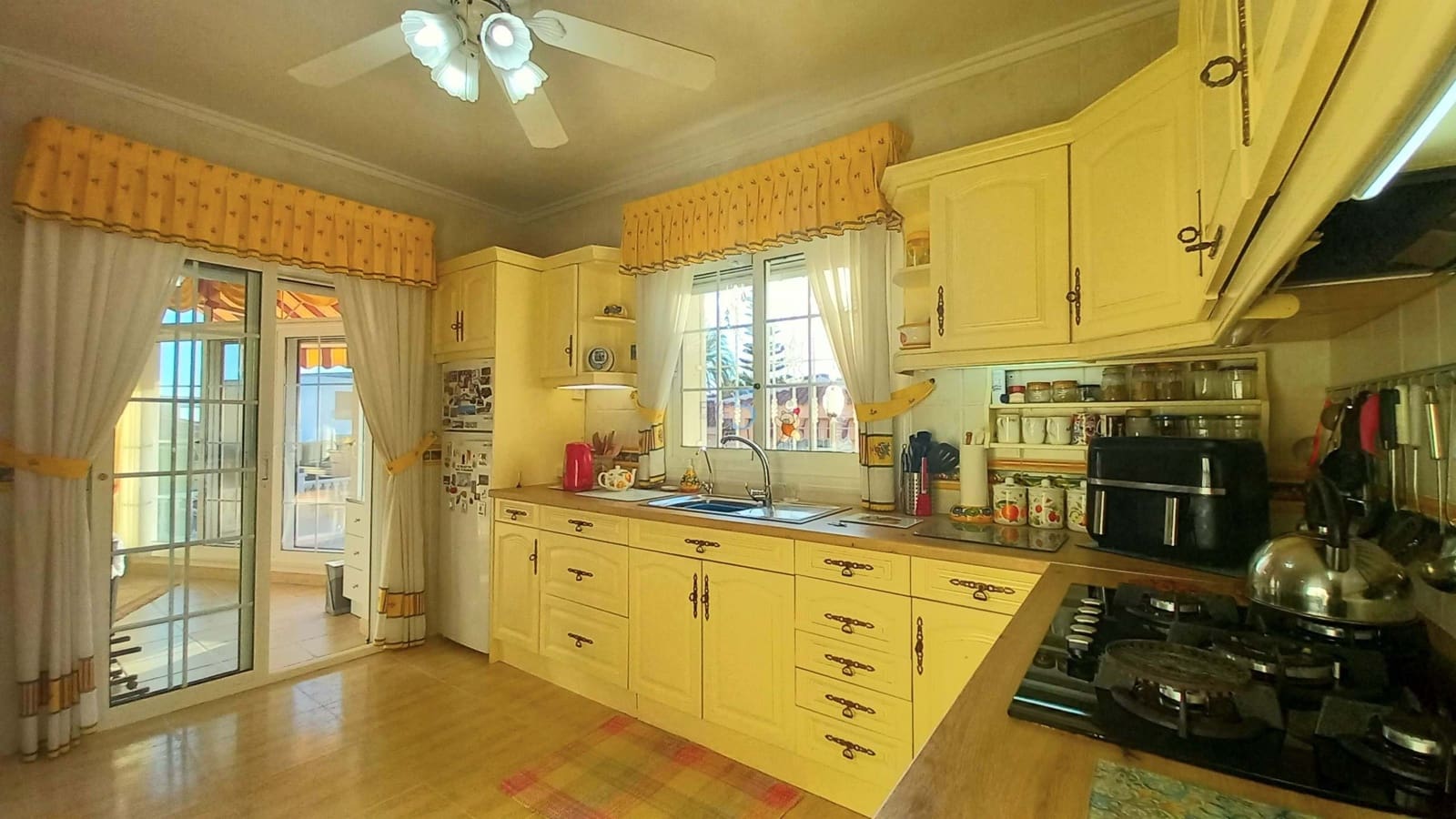 4 chambre Villa/Maison à vendre à Ciudad Quesada avec piscine garage - 499 000 € (Ref: 8681731)