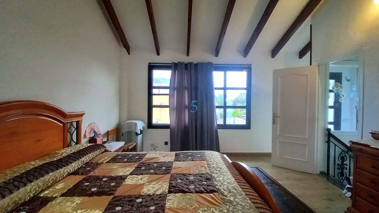 4 chambre Villa/Maison à vendre à Villamartin avec piscine garage - 640 000 € (Ref: 8690039)