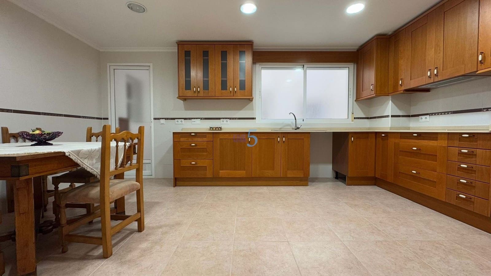 5 chambre Appartement à vendre à Torrevieja avec garage - 275 000 € (Ref: 8690417)