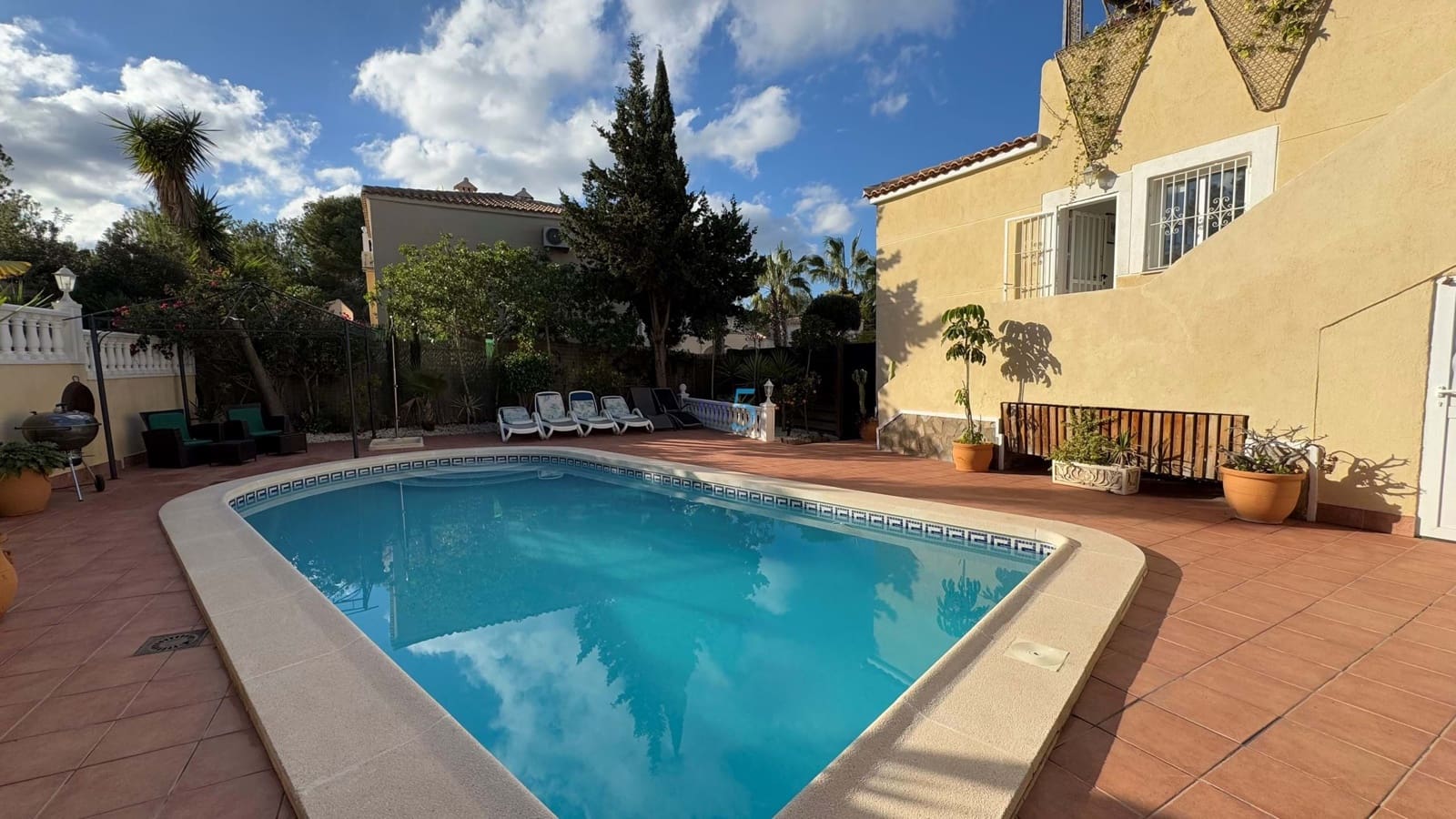 6 chambre Villa/Maison à vendre à San Miguel de Salinas avec piscine - 447 500 € (Ref: 8697236)