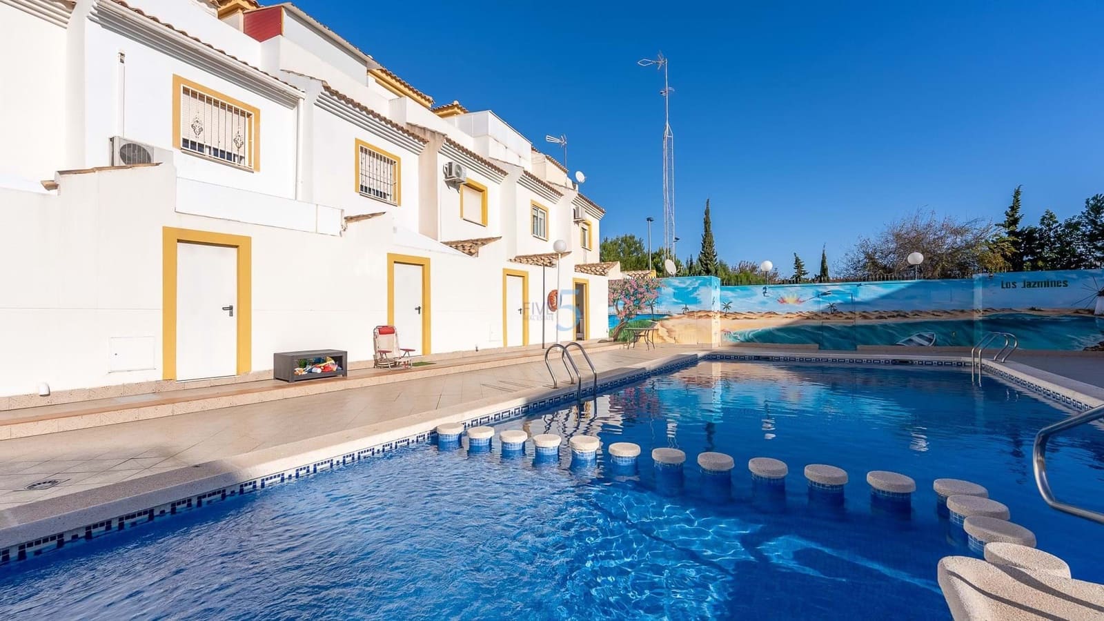 2 bedroom Townhouse for sale in San Javier with pool - € 155,000 (Ref: 8705406)