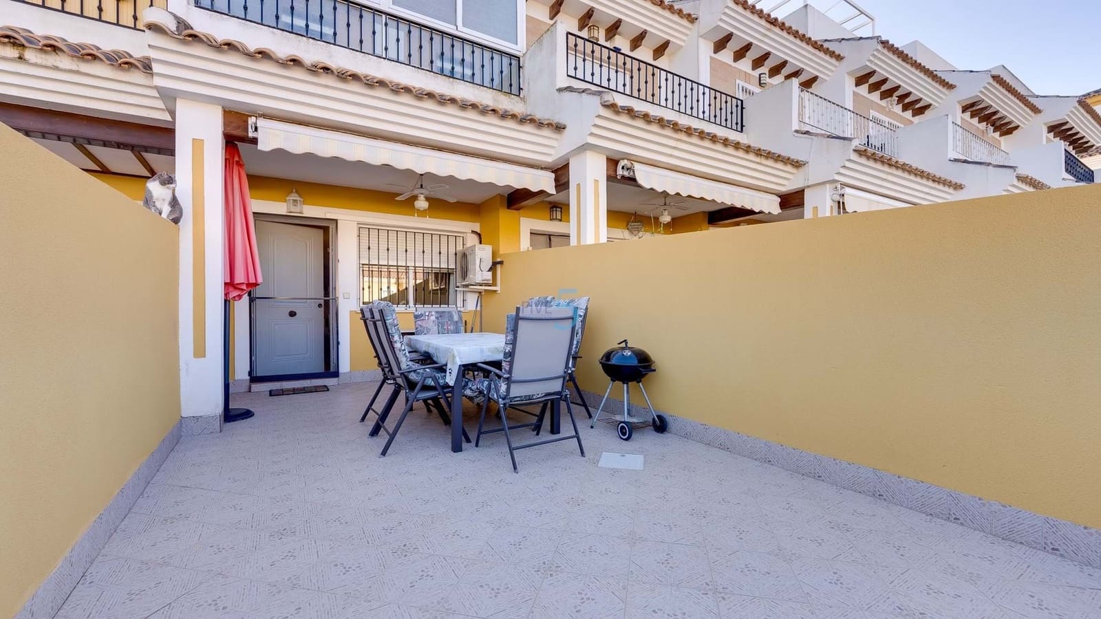 2 bedroom Townhouse for sale in San Javier with pool - € 155,000 (Ref: 8705406)
