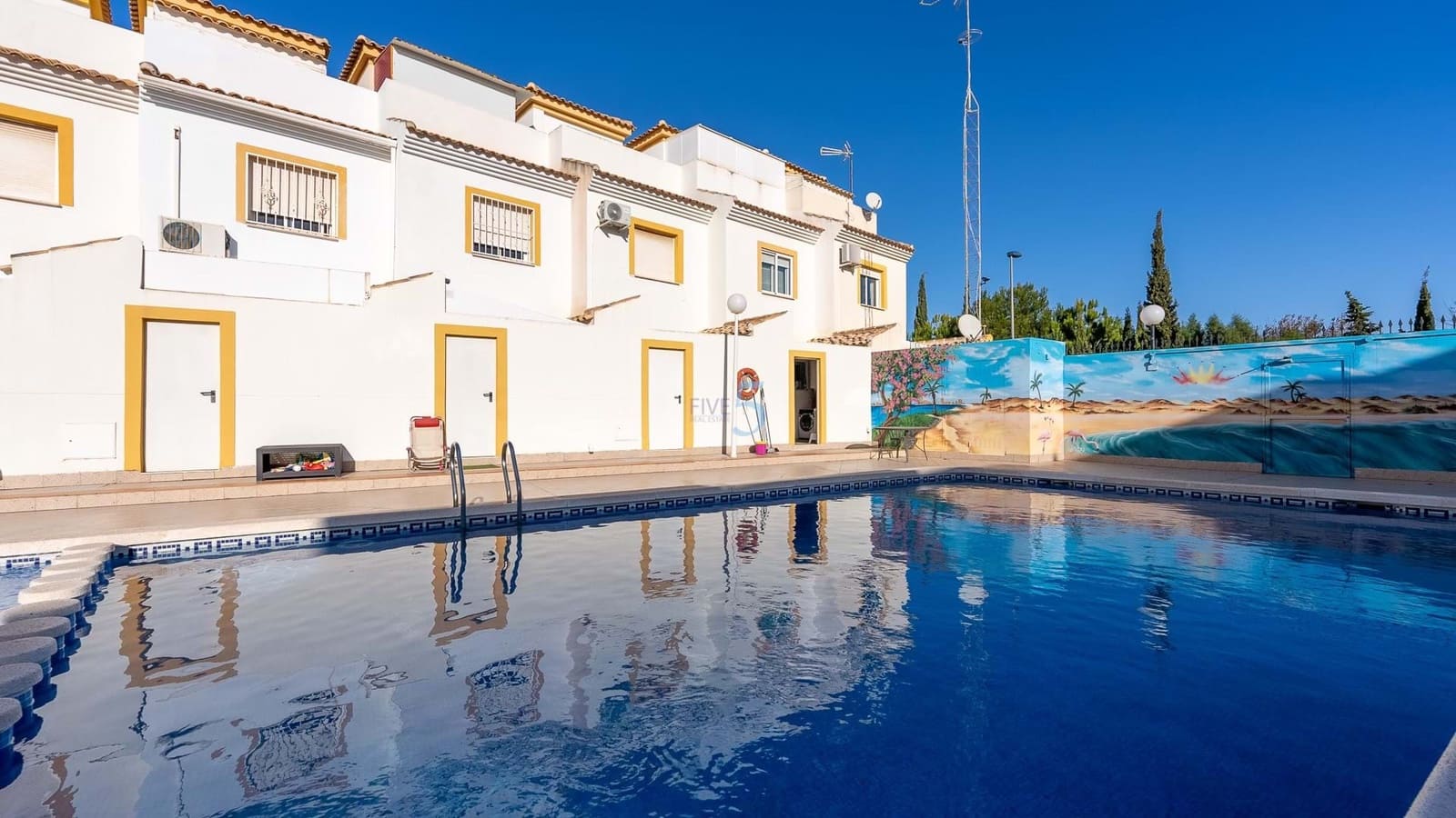 2 bedroom Townhouse for sale in San Javier with pool - € 155,000 (Ref: 8705406)