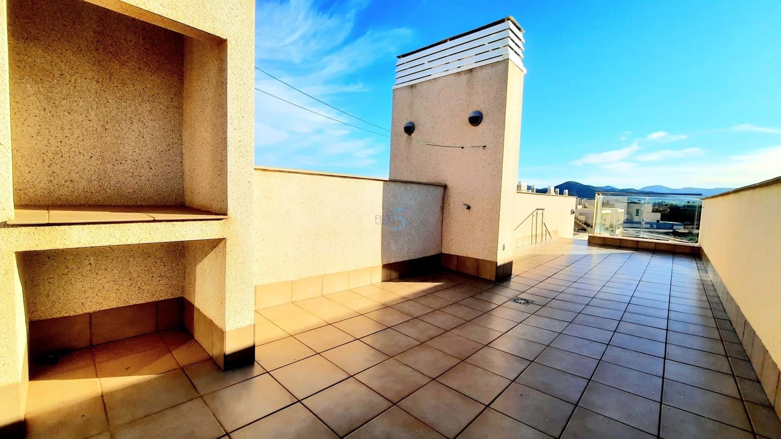 2 soveværelse Lejlighed til salg i Los Urrutias med swimmingpool garage - € 159.999 (Ref: 8716843)