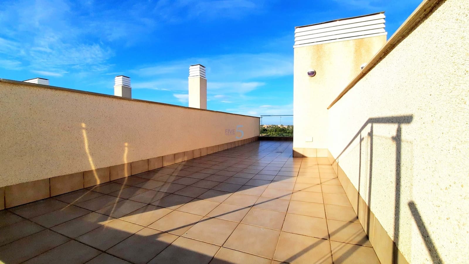 2 soveværelse Lejlighed til salg i Los Urrutias med swimmingpool garage - € 159.999 (Ref: 8716843)