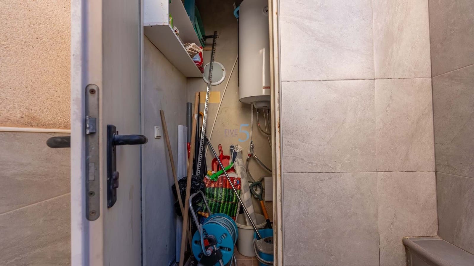 Apartamento de 2 habitaciones en Orihuela Costa en venta con piscina garaje - 164.900 € (Ref: 8727186)