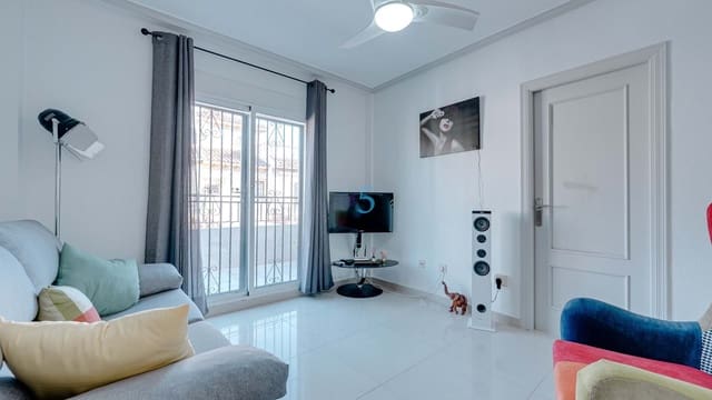 2 makuuhuone Huoneisto myytävänä paikassa Punta Prima, Orihuela mukana uima-altaan 
autotalli - 164 900 € (Ref: 8727186)