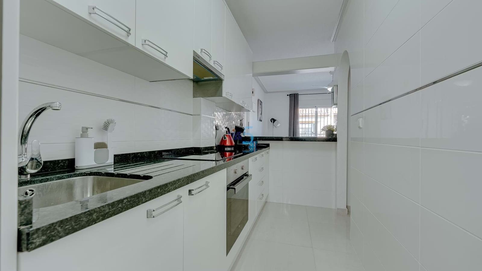 Apartamento de 2 habitaciones en Orihuela Costa en venta con piscina garaje - 164.900 € (Ref: 8727186)