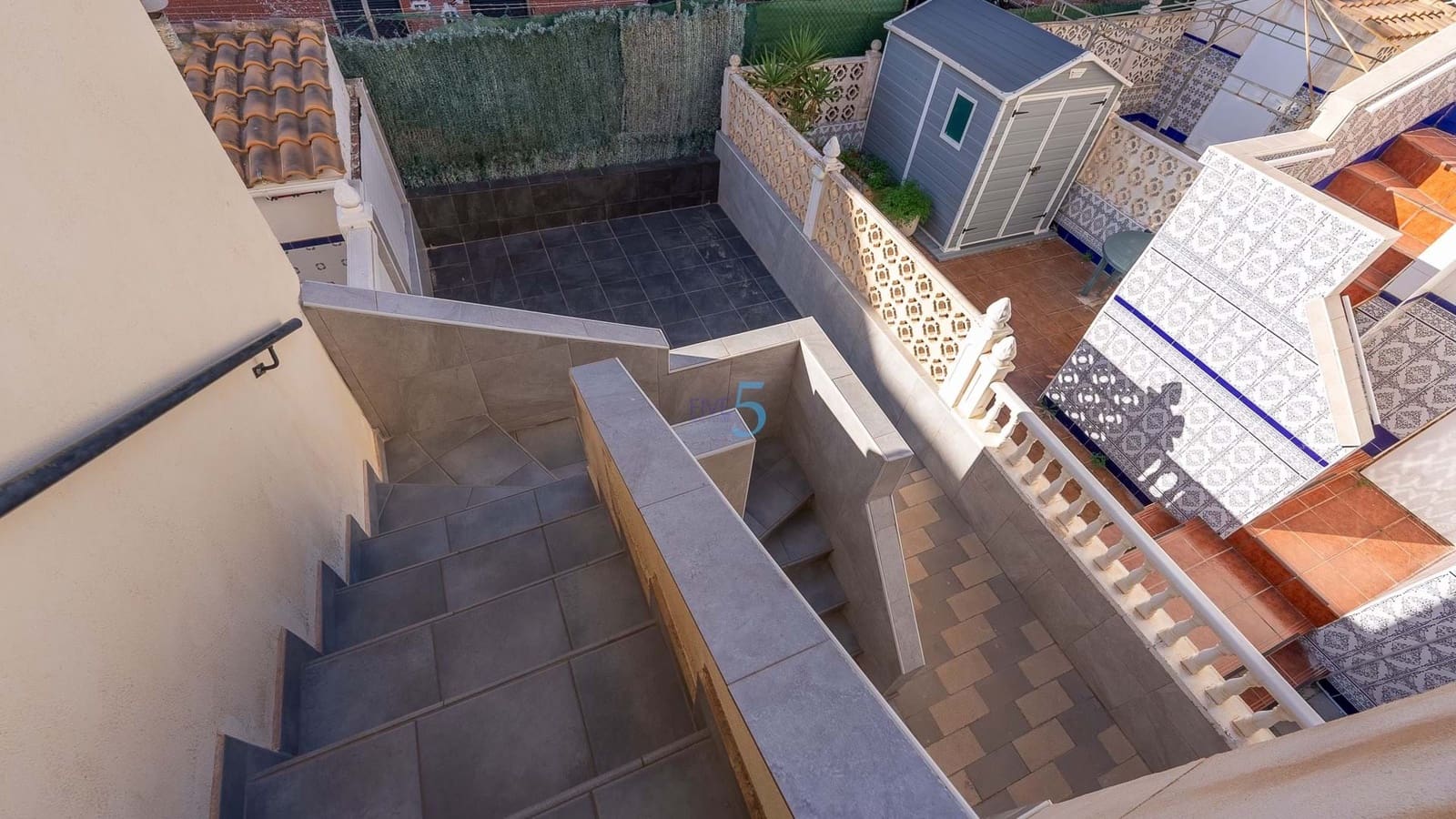 Apartamento de 2 habitaciones en Orihuela Costa en venta con piscina garaje - 164.900 € (Ref: 8727186)