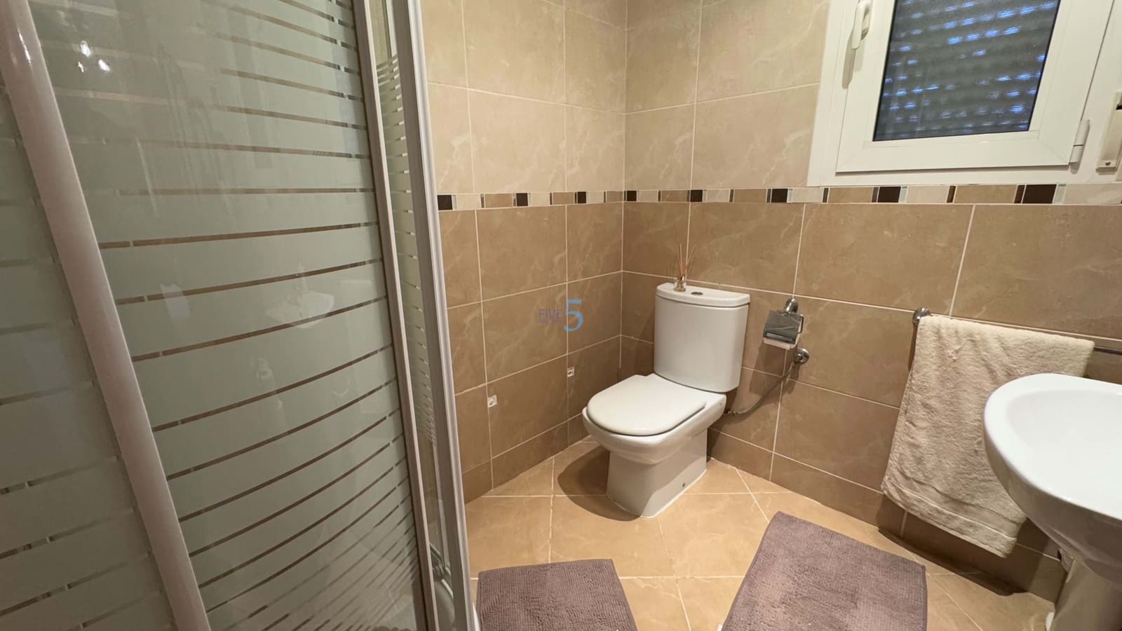 6 soveværelse Villa til salg i Torrevieja med swimmingpool - € 597.500 (Ref: 8730869)