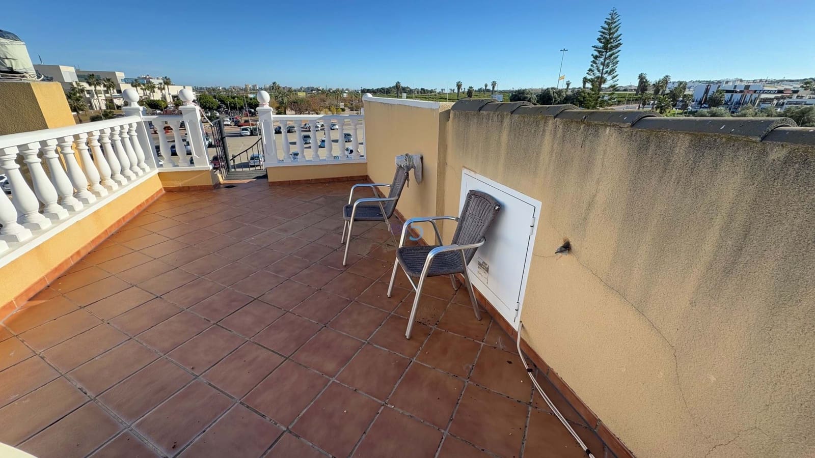 6 soveværelse Villa til salg i Torrevieja med swimmingpool - € 597.500 (Ref: 8730869)