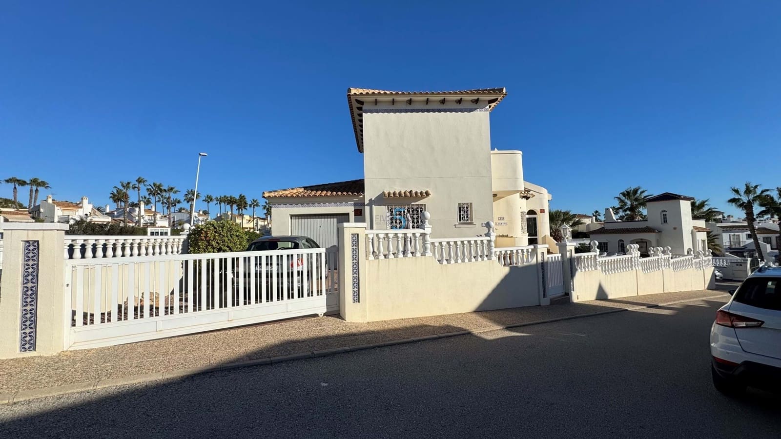 3 sypialnia Willa na sprzedaż w Los Dolses z basenem garażem - 425 900 € (Ref: 8734901)