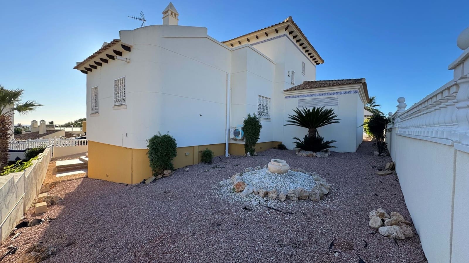 3 sypialnia Willa na sprzedaż w Los Dolses z basenem garażem - 425 900 € (Ref: 8734901)