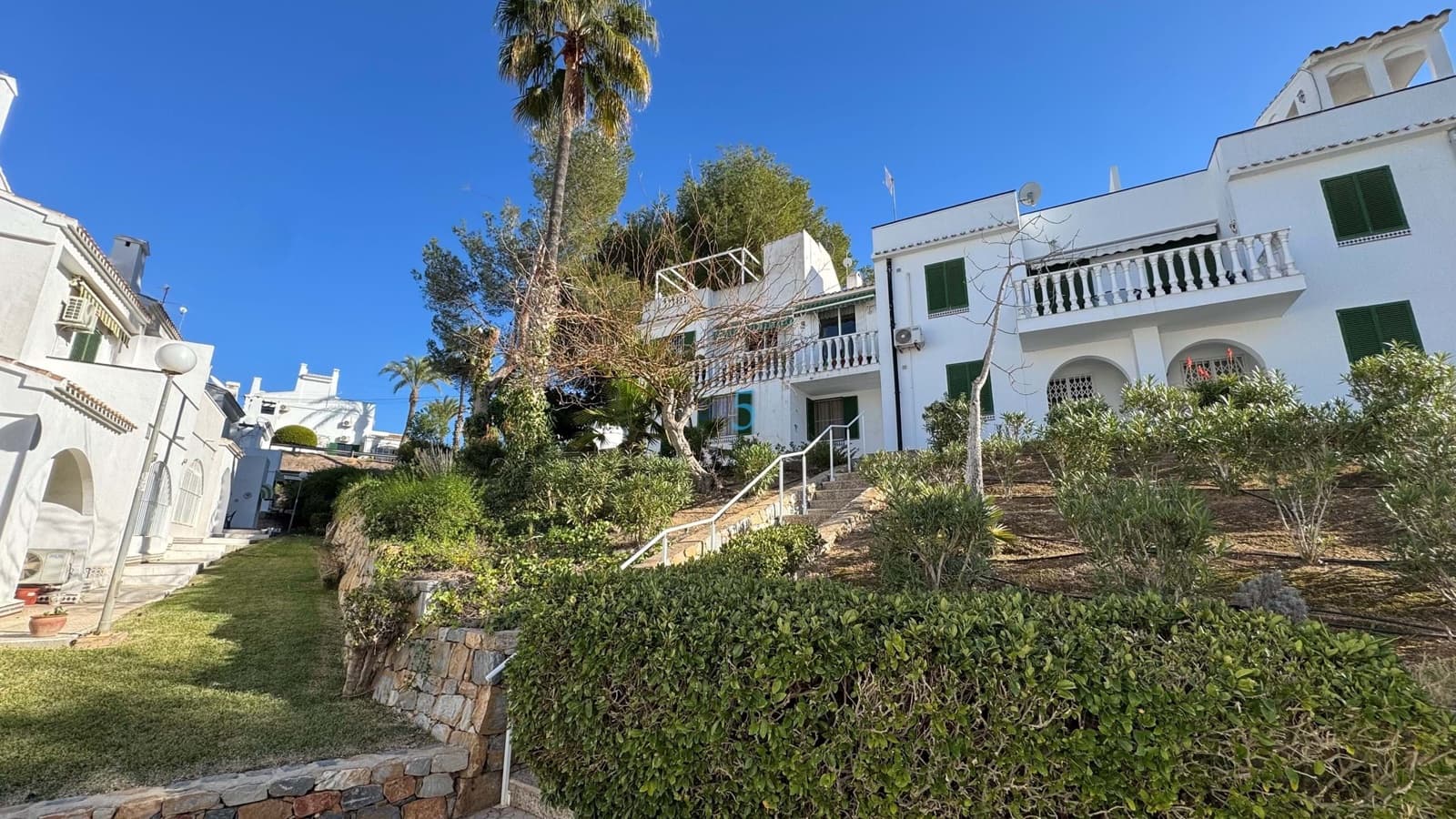 3 chambre Maison de Ville à vendre à Villamartin avec piscine - 235 000 € (Ref: 8737050)