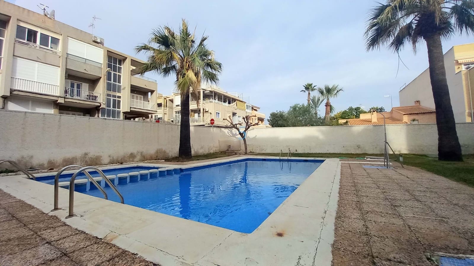2 chambre Maison de Ville à vendre à Torrevieja avec piscine - 197 000 € (Ref: 8759214)