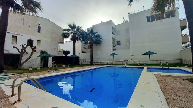 2 chambre Maison de Ville à vendre à Torrevieja avec piscine - 197 000 € (Ref: 8759214)