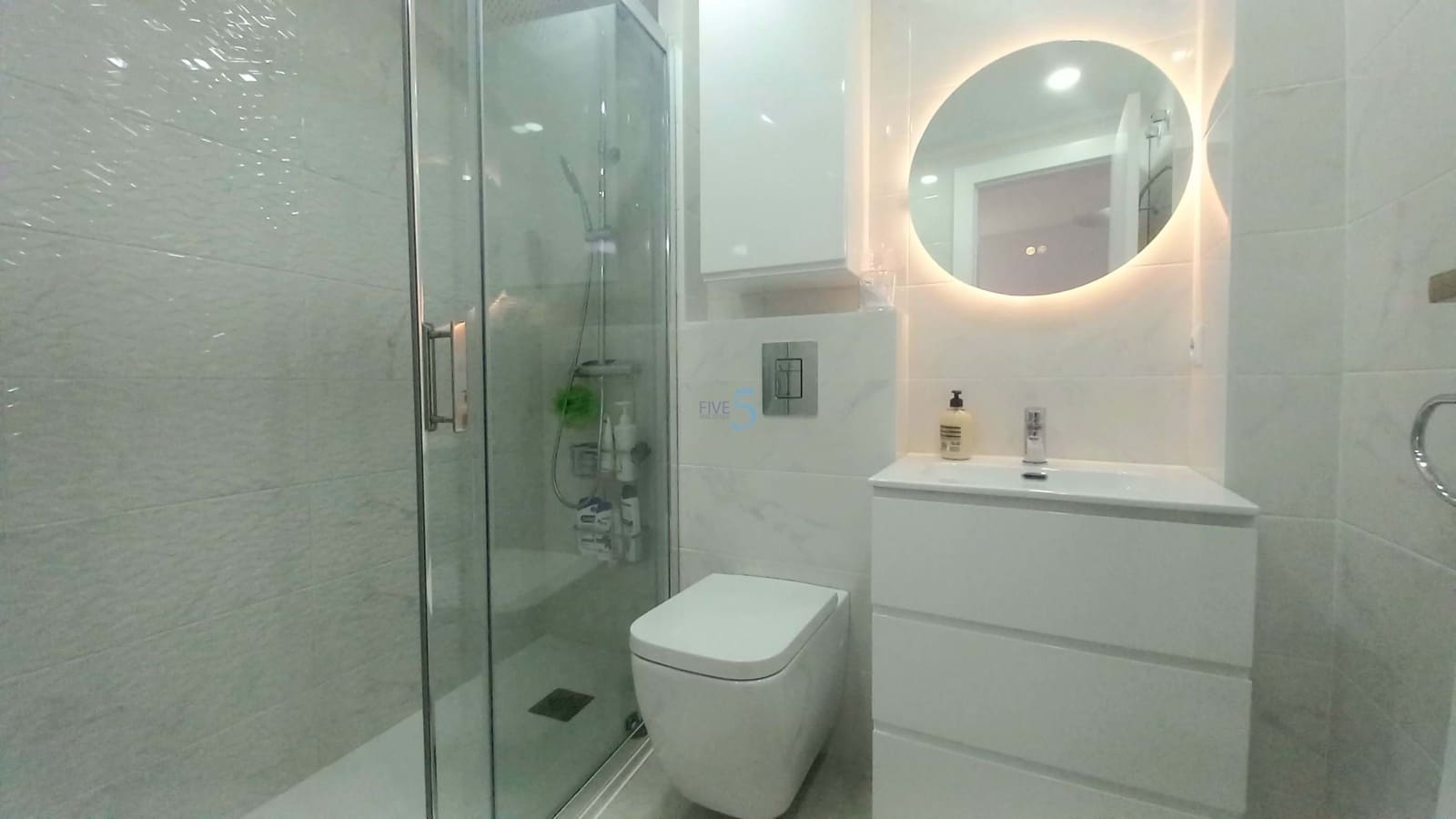 4 bedroom Apartment for sale in Torrevieja - € 210,000 (Ref: 8764415)