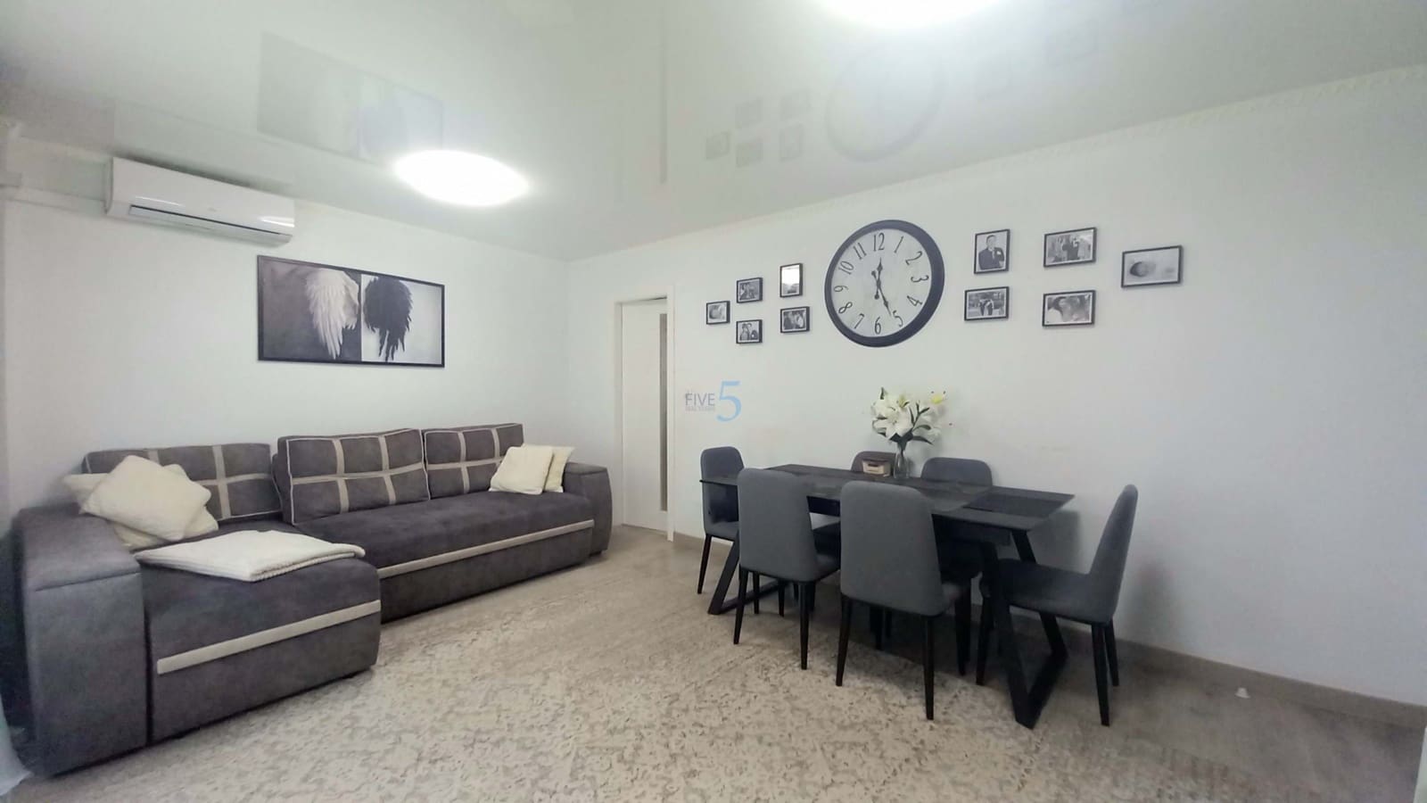 4 bedroom Apartment for sale in Torrevieja - € 210,000 (Ref: 8764415)
