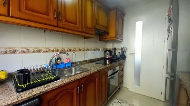 4 bedroom Apartment for sale in Torrevieja - € 210,000 (Ref: 8764415)