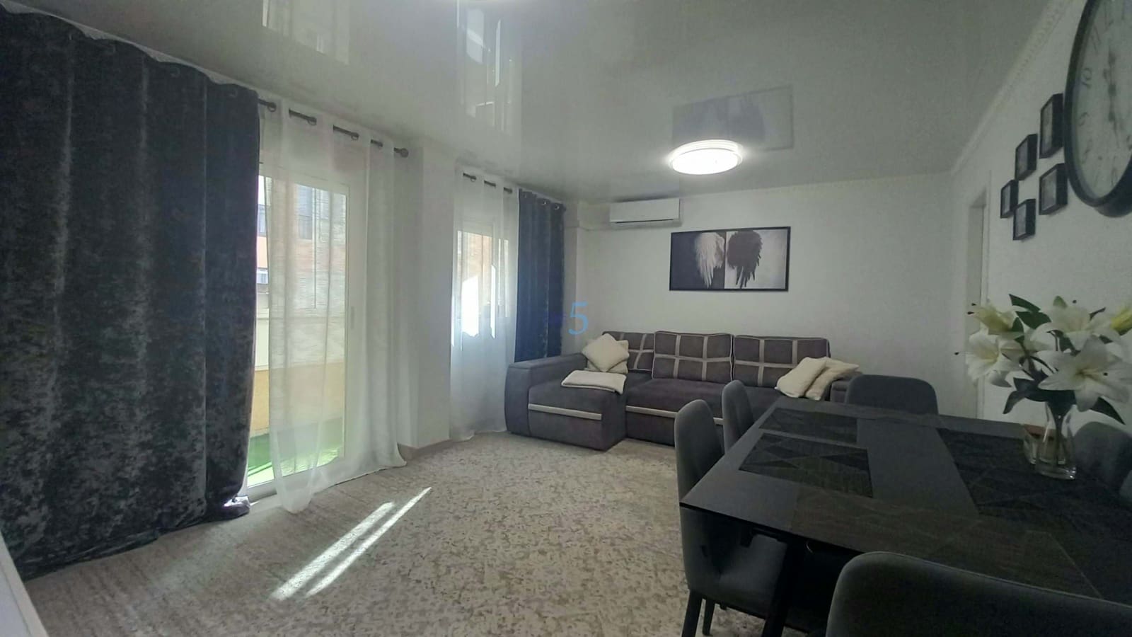 4 bedroom Apartment for sale in Torrevieja - € 210,000 (Ref: 8764415)