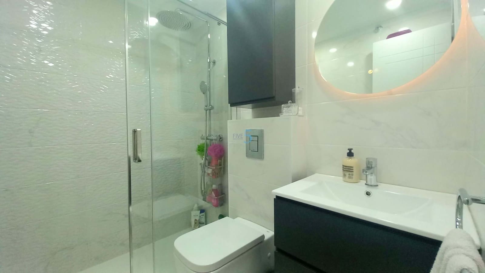 4 bedroom Apartment for sale in Torrevieja - € 210,000 (Ref: 8764415)