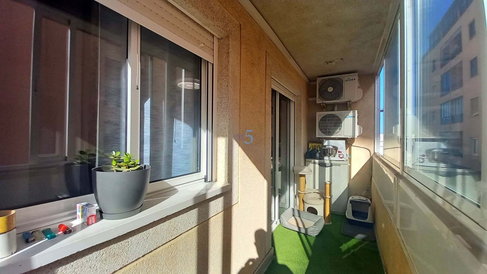 4 bedroom Apartment for sale in Torrevieja - € 210,000 (Ref: 8764415)