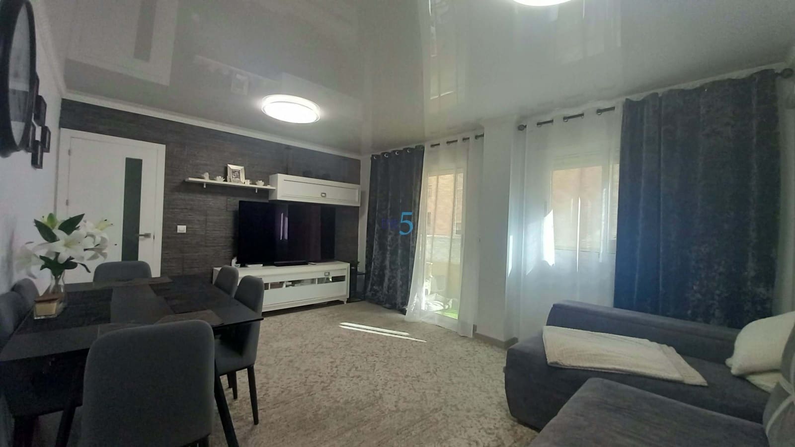 4 bedroom Apartment for sale in Torrevieja - € 210,000 (Ref: 8764415)