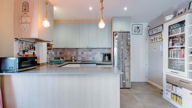 3 chambre Villa/Maison Semi-Mitoyenne à vendre à Daya Nueva avec piscine - 315 000 € (Ref: 8765571)