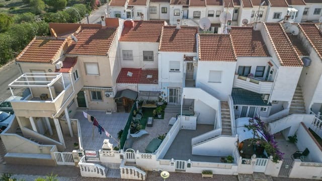 2 bedroom Apartment for sale in Torrevieja - € 89,900 (Ref: 8771455)