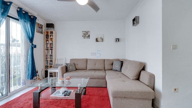 2 bedroom Apartment for sale in Torrevieja - € 89,900 (Ref: 8771455)