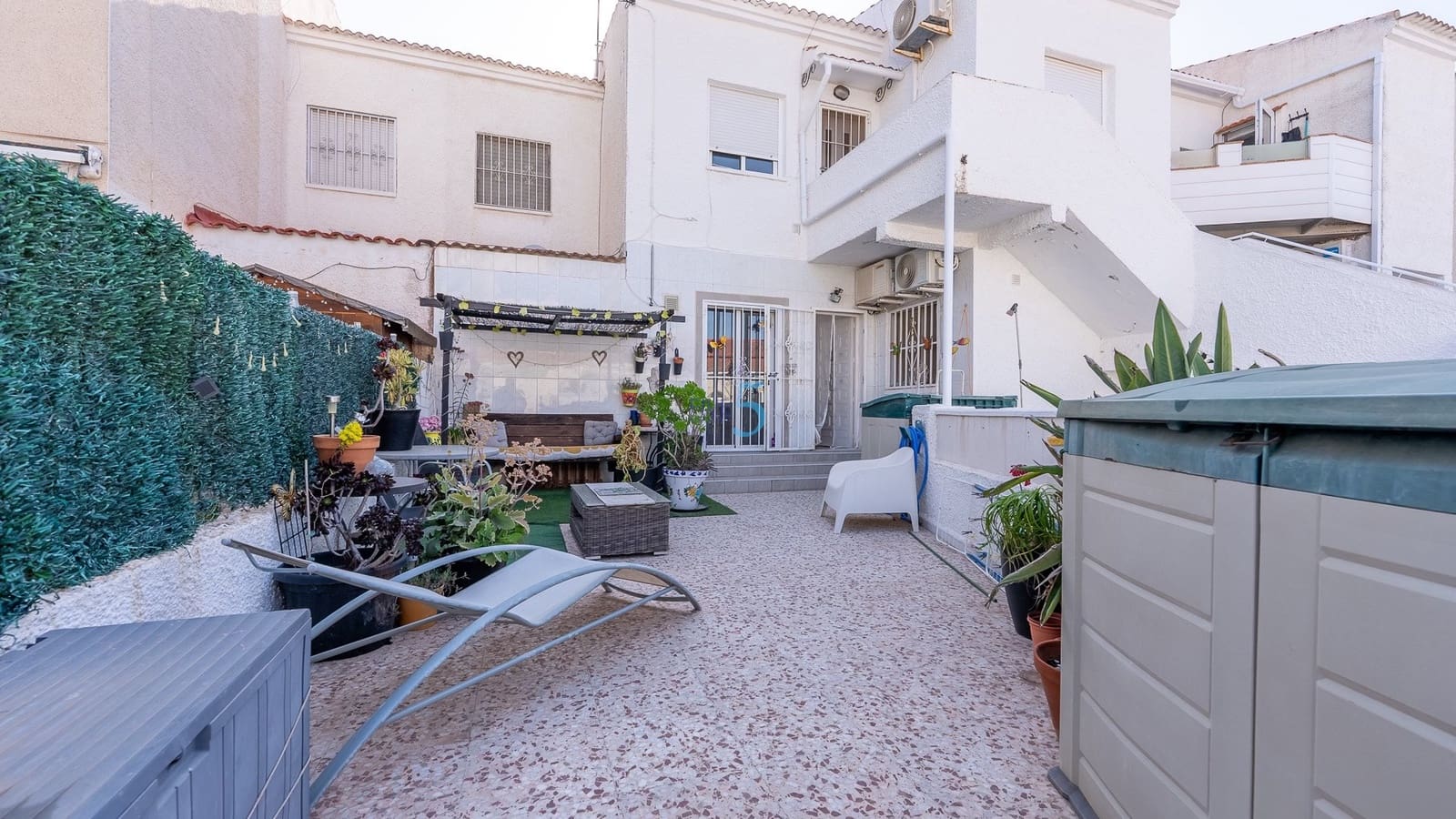 2 sovrum Lägenhet till salu i Torrevieja - 89 900 € (Ref: 8771455)