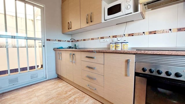 3 sypialnia Dom na sprzedaż w Los Alcázares z garażem - 162 000 € (Ref: 8785812)