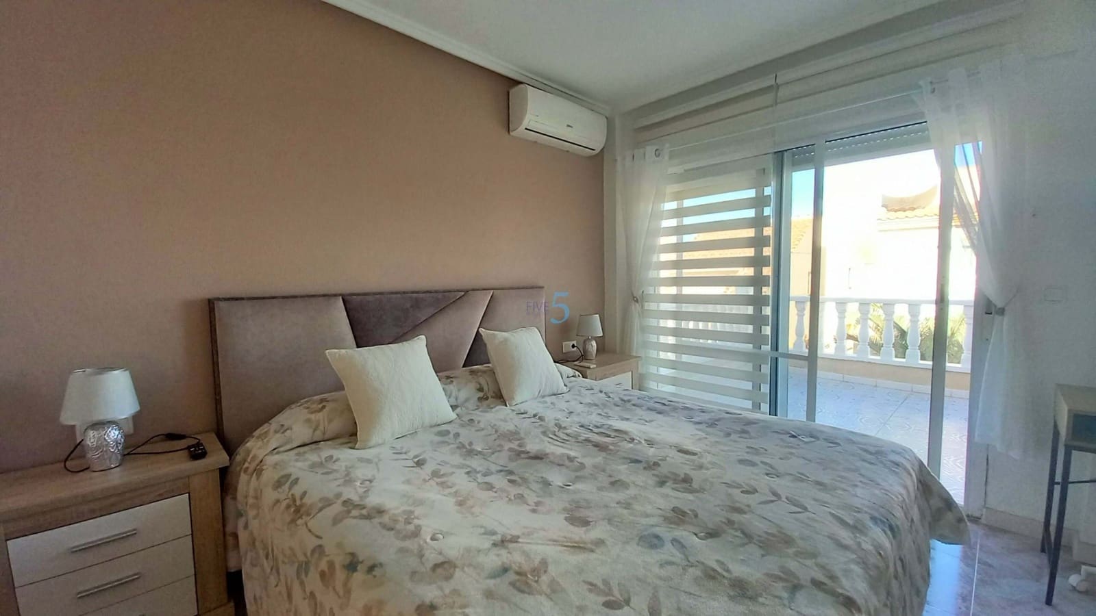 3 soveværelse Villa til salg i Ciudad Quesada med swimmingpool - € 259.900 (Ref: 8787510)