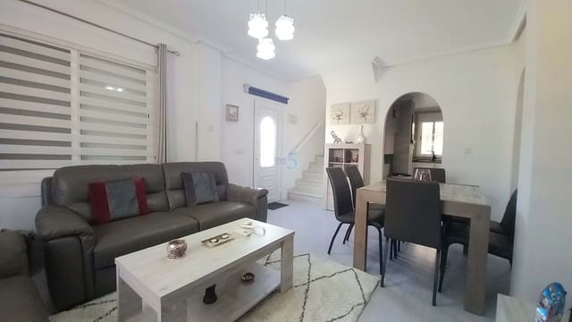 3 soveværelse Villa til salg i Ciudad Quesada, Rojales med swimmingpool - € 259.900 (Ref: 8787510)