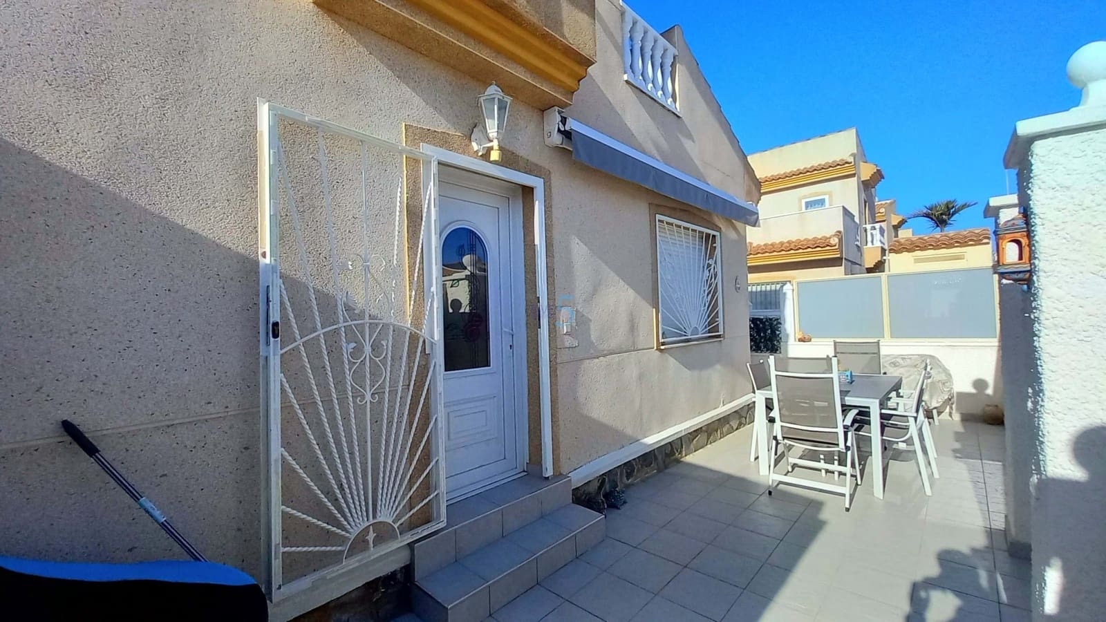 3 soveværelse Villa til salg i Ciudad Quesada med swimmingpool - € 259.900 (Ref: 8787510)