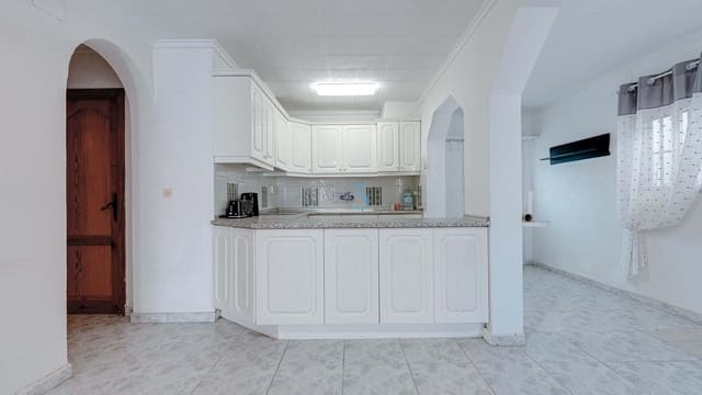 2 quarto Moradia para venda em Torrevieja com piscina - 199 950 € (Ref: 8807419)