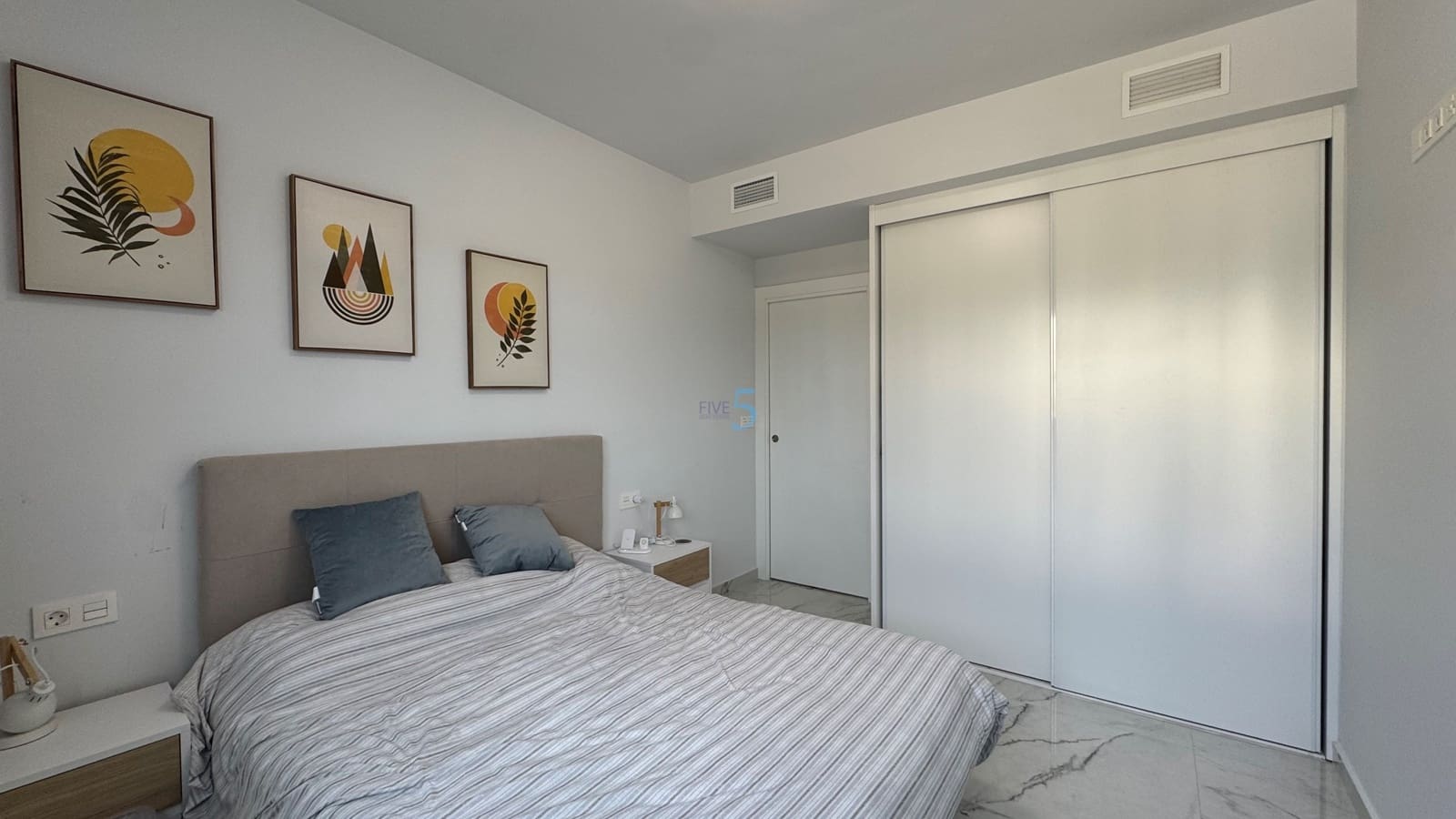 2 soveværelse Lejlighed til salg i Los Altos med swimmingpool garage - € 259.000 (Ref: 8810876)