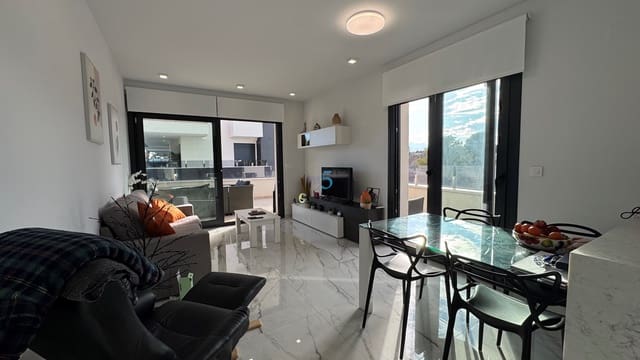 2 soveværelse Lejlighed til salg i Los Altos med swimmingpool garage - € 259.000 (Ref: 8810876)