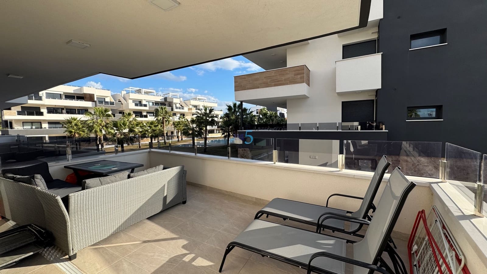 2 soveværelse Lejlighed til salg i Los Altos med swimmingpool garage - € 259.000 (Ref: 8810876)