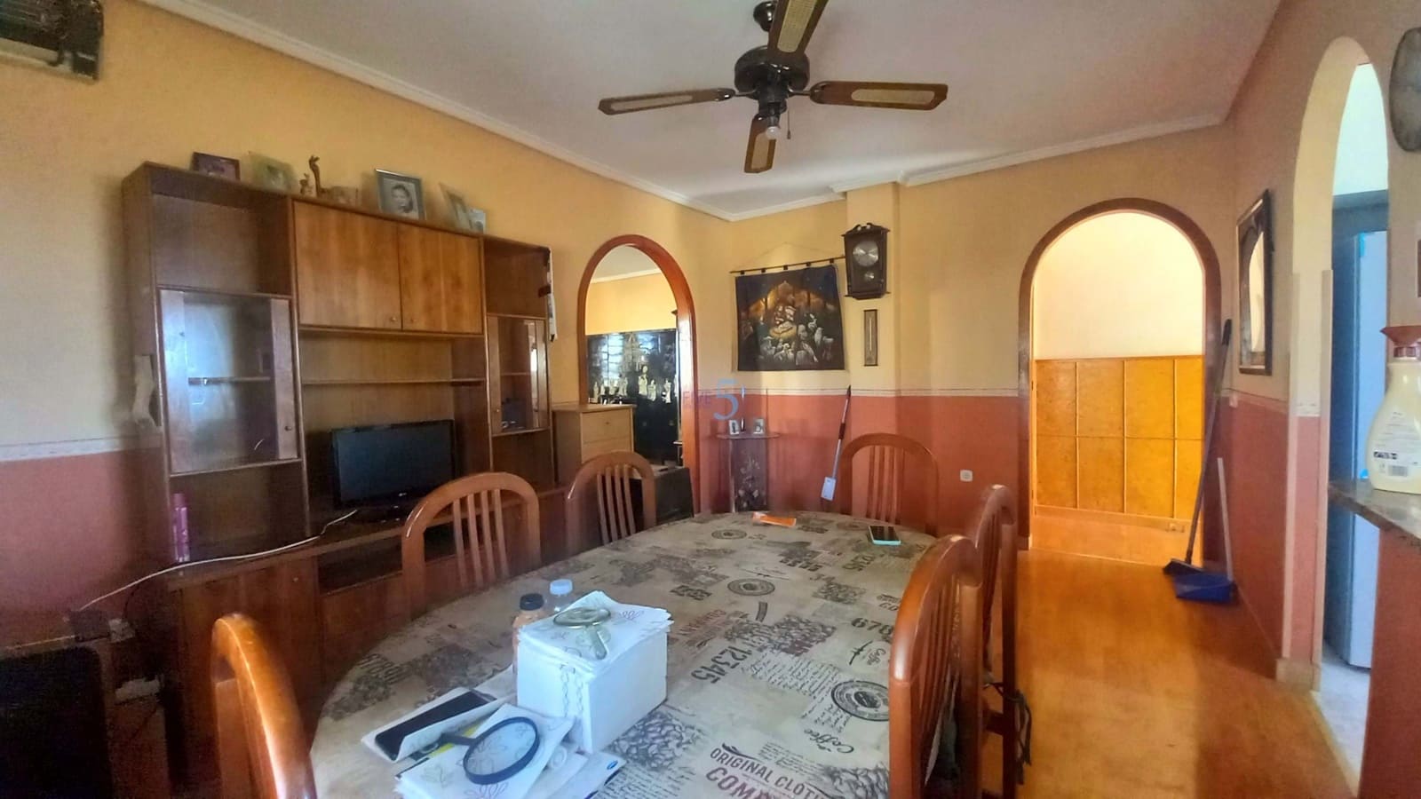 6 soveværelse Villa til salg i Torrevieja med swimmingpool garage - € 475.000 (Ref: 8813500)