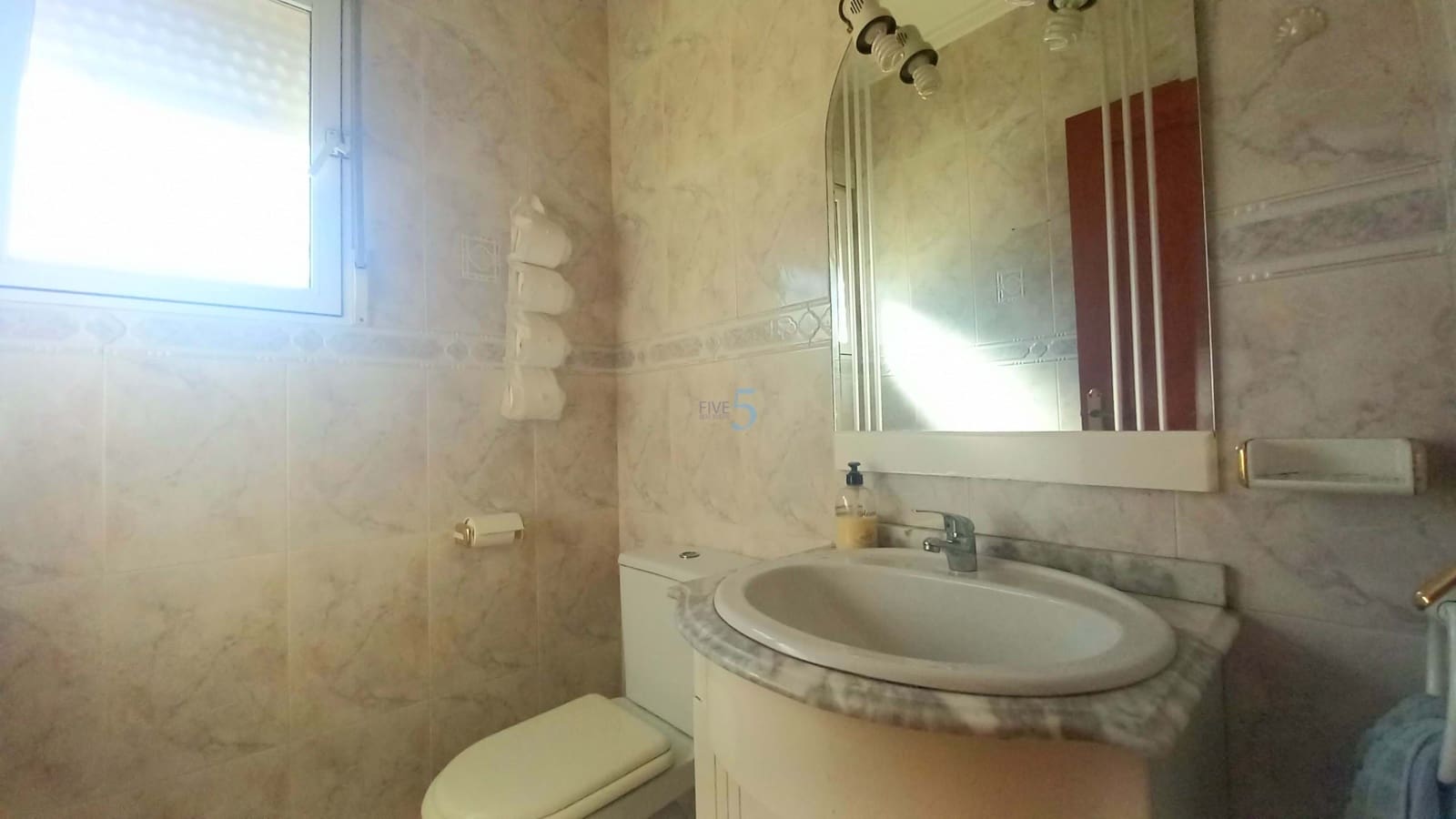 6 soveværelse Villa til salg i Torrevieja med swimmingpool garage - € 475.000 (Ref: 8813500)