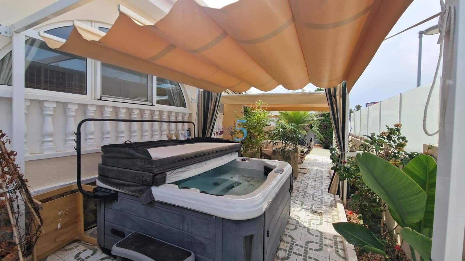 2 bedroom Villa for sale in Benijofar with pool - € 299,950 (Ref: 8816772)